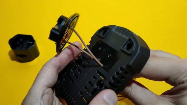 Parkside Inverter X12V Team To 230V Power Supply -  DIY 12V To 230V Inverter