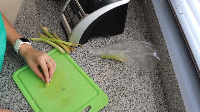 ¿CÓMO CONSERVAR VERDURAS + CALDO DE POLLO | Ticky Gomezal