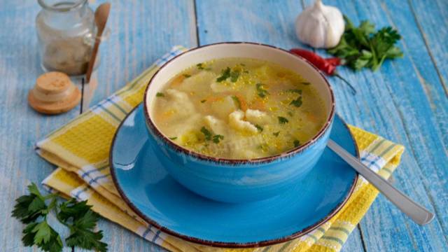 Суп с клецками на курином бульоне 🥣 Как сварить СУП С КЛЕЦКАМИ на курином бульоне