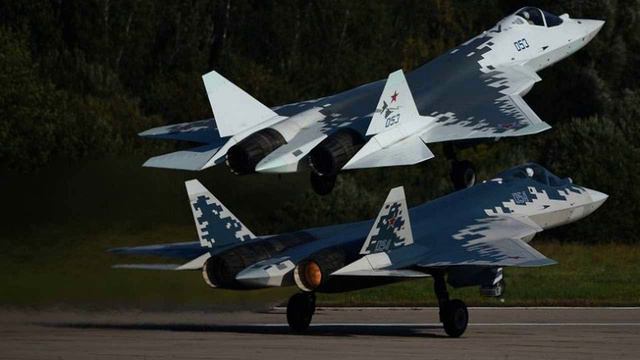 ВКС получили партию новых истребителей Су-57 и Су-35С