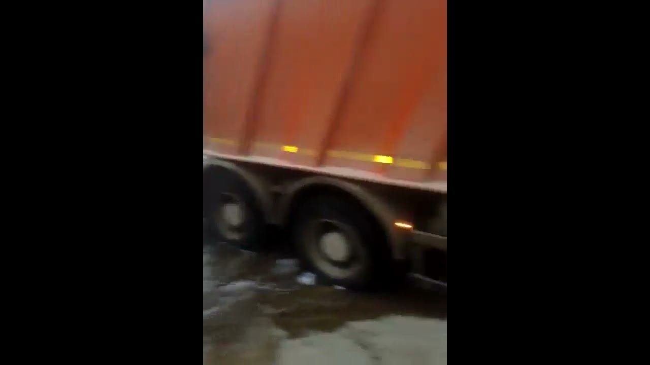 Автодорога Айкино-Кослан превратилась в ручей