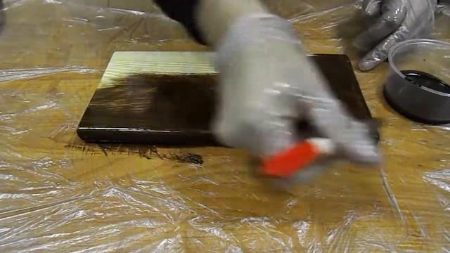 Нанесение масло-воск "Chalky Paint" цвет "Горький шоколад" на деревянную поверхность