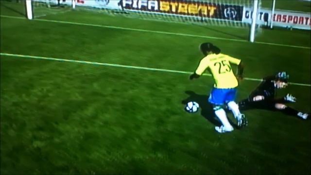 Ronaldinho Skills FIFA 12 