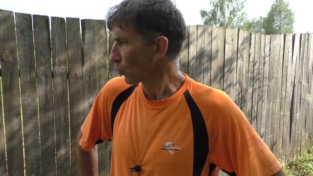 Парень захотел залезть ей под юбку и сделать там ...  Смешные Свежие Анекдоты