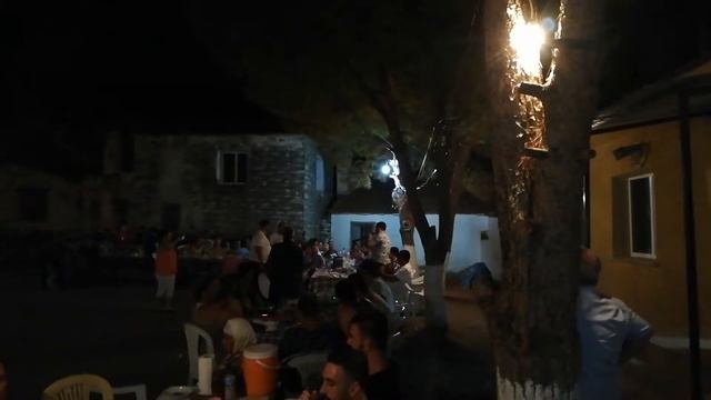 Var git ölüm tez zamanda yine gel