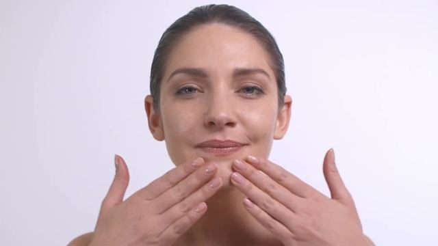 Eau Thermale Avène - How to apply Cleanance Hydra