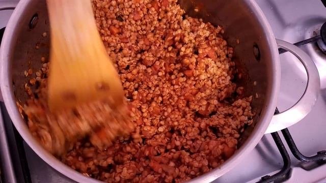 Средиземноморский ЧЕЧЕВИЧНЫЙ СУП, обожаем всей семьей | Yummiest Mediterranian Lentil Soup
