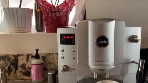 Jura impressa e 9 Tablet clean machine