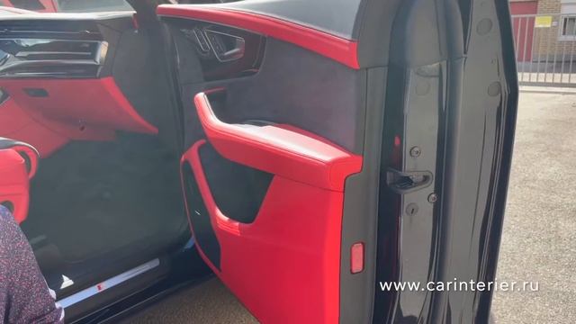 Перетяжка салона AUDI Q8. Сиденья, торпедо, двери