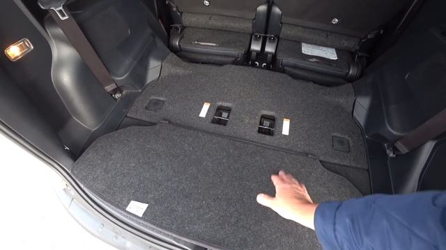 TOYOTA SIENTA HYBRID 2017 г., комплектация  G, С аукциона HAA KOBE во Владивостоке 1 156 000 р