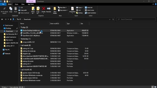 Install Docker on Windows in Arabic #1