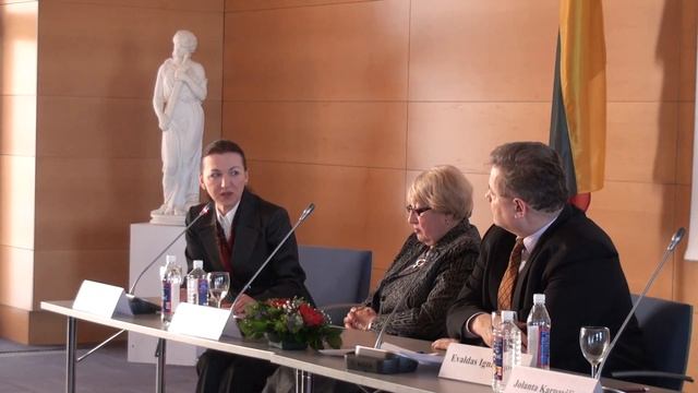 Diskusija „Diplomatinis Protokolas Ir Etiketas: Nuo LDK Iki šiandien