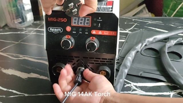 Mig250: The Awesome 2-in-1 Portable Welding Machine That You Need!