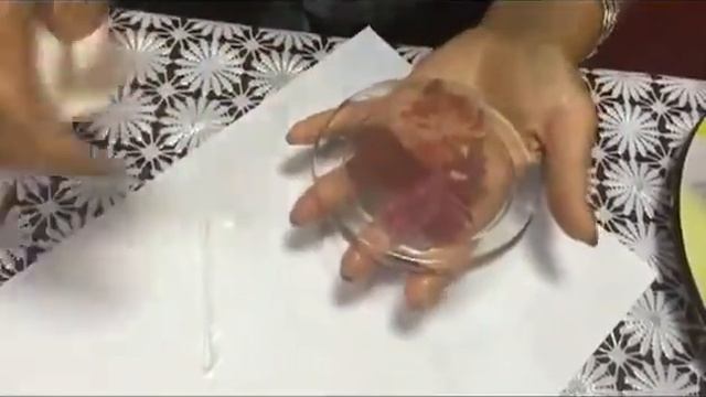 Декупаж върху стъклена чиния  DECOUPAGE  on  GLASS 剪纸