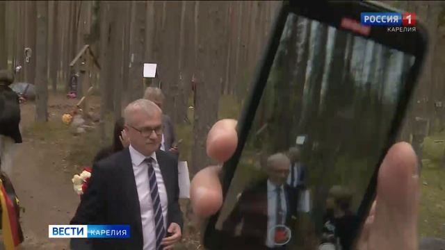 Европейские дипломаты вновь приехали в урочище Сандармох