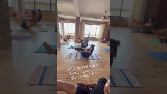 Ashtanga Led class in Rishikesh aysrishikesh ashtanga yoga mysorestyle