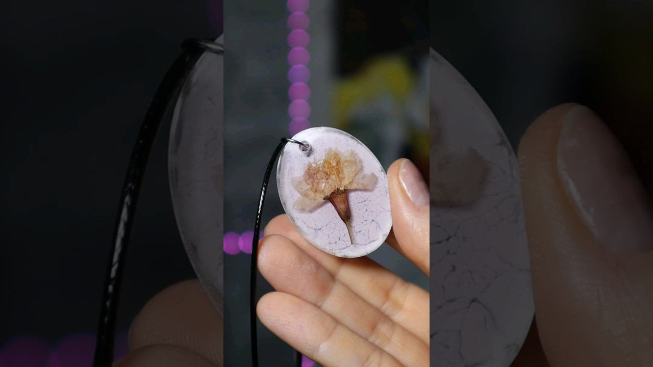 Первый кулон из УФ смолы ч.2 #diy #эпоксиднаясмола #рукоделие #хэндмейд #сакура #алиэкспресс