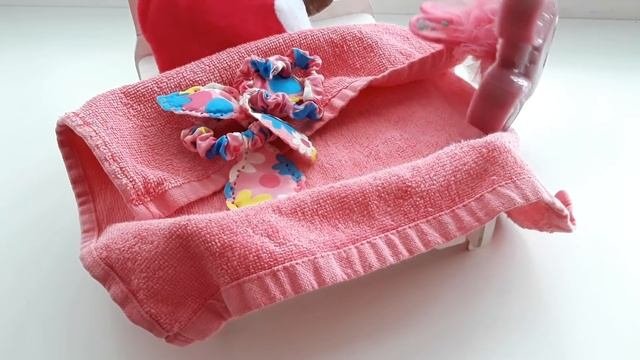 КОЛЮЧИЙ ЕЖИК ЖЕЛЕРКА. ЖЕЛЕЙНЫЙ МЕДВЕДЬ ЛЕРА