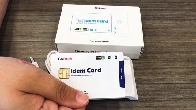 GoTrust Idem Card BLE NFC Card FidoU2F FIDO2 Smart Card Unboxing 7-7-20