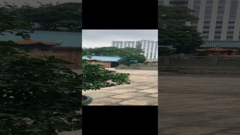 Дворик где тренируются Кунг-фу, Китай,Шэньчжэнь .