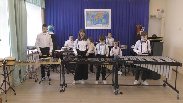 Ансамбль ударных инструментов г.Лабытнанги С.Тиллипауг Марш- Кумбия