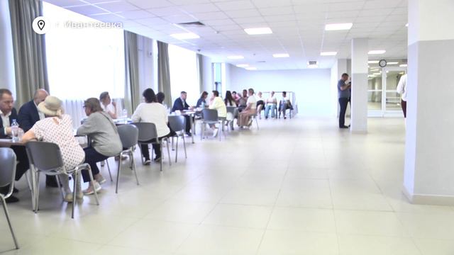 64 человека задали свои вопросы на открытом приёме в Ивантеевке