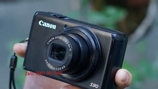 Canon PowerShot S90