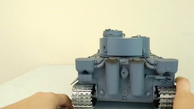 Henglong Tiger 1 RC Tank (V7.0) Unboxing and Review