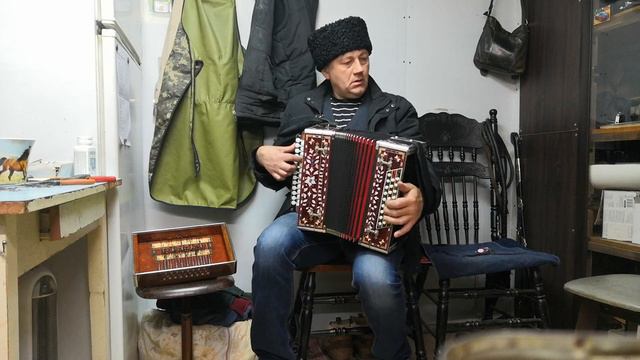 Там шли два брата.