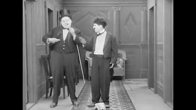 Charlie Chaplin in The Rounders 1914  charlie chaplin movie