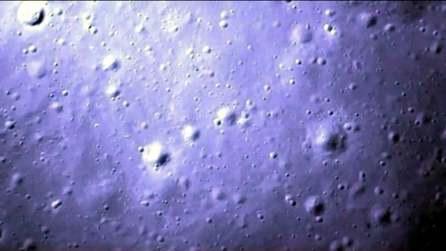 На обратной стороне Луны. Китайский зонд прислал первые кадры