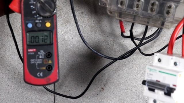 Solar Inverter Self Power  Consumption Solution |Why ziewnic4.5kw inverter consume 1.7A Without Loa