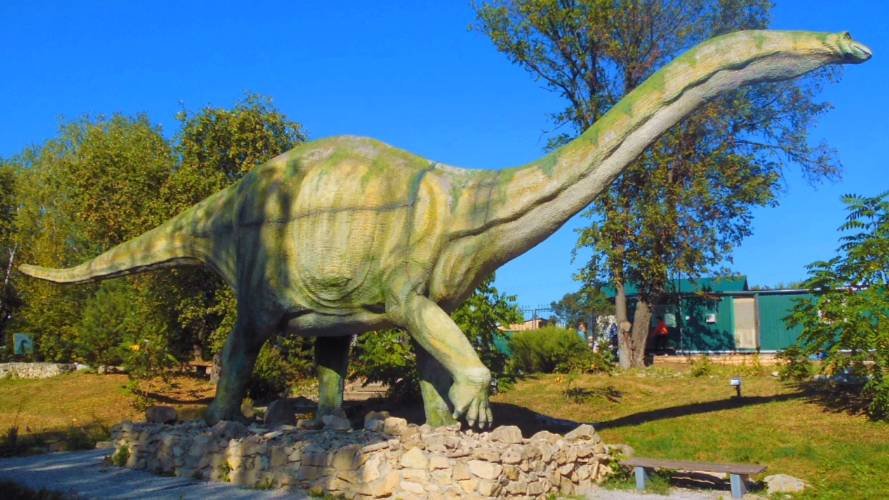 г. Котельнич. "ДиноПарк" 2021 год.