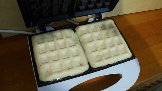 Какова вафельница DEXP WM-30 в работе (часть 3)