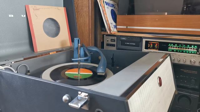 The Beat Goes On  Little Man  Sonny  Cher  Atlantic 45rpm 1967  1963 Bush SRP31D Record Player