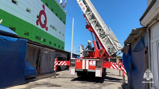 пожарно-тактические учения прошли в одном из торговых центров Назрани