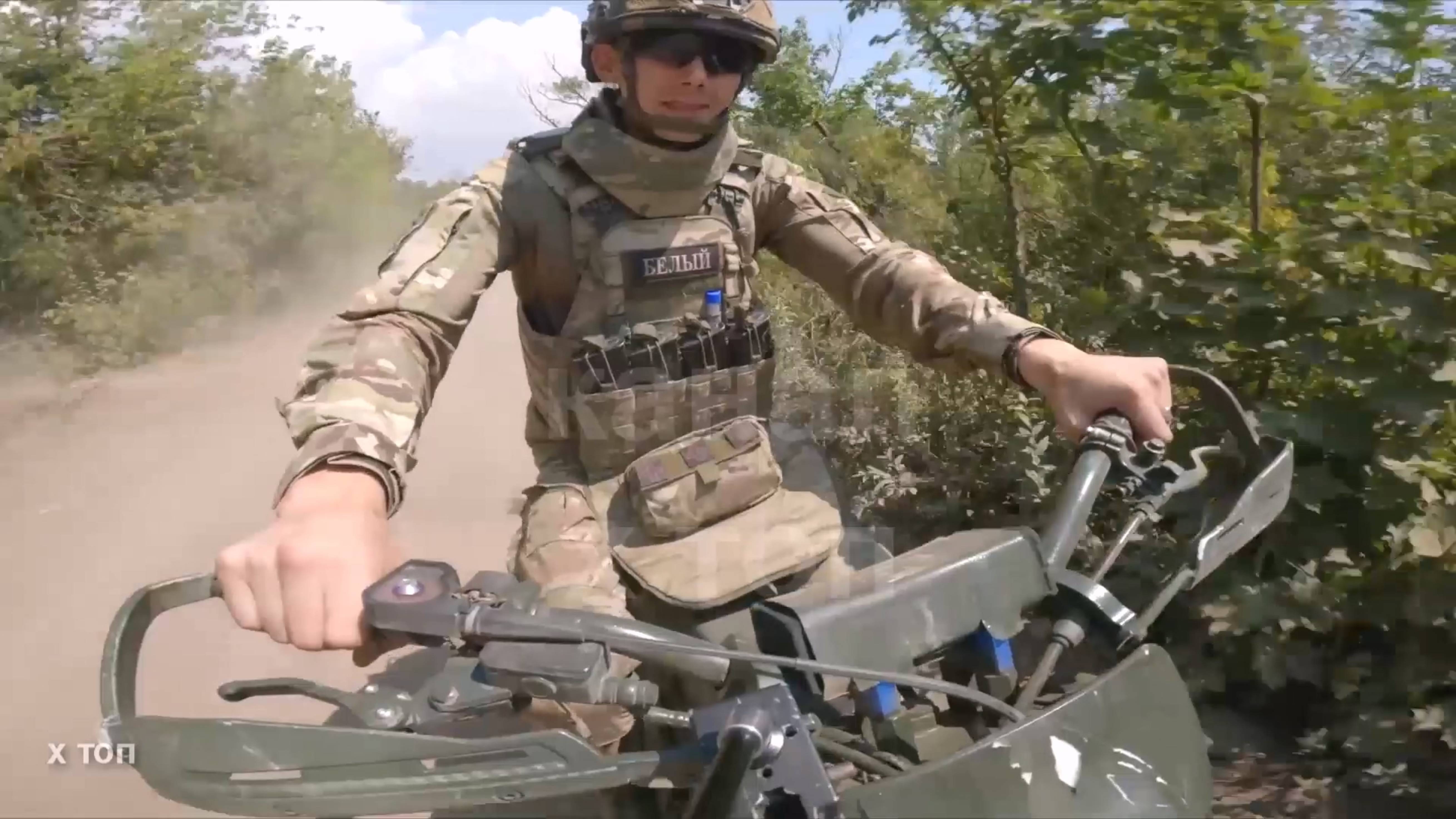 Штурмовики группировки «Восток» на багги и мотоциклах захватывают опорные пункты ВСУ на Южно-Донецко