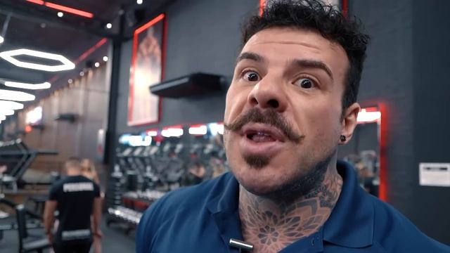 Nunca Faça Esses Exercícios de TRÍCEPS! (Troque Por Esses)