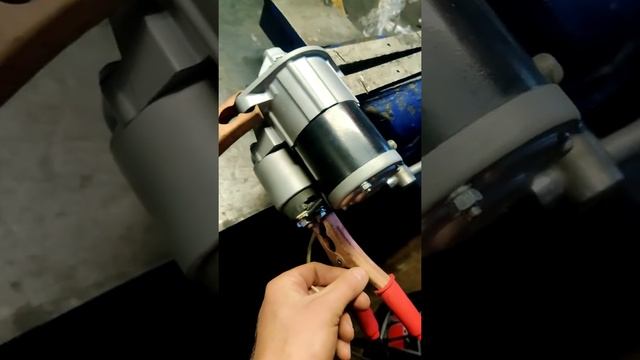Mitsubishi starter MD360368, 8 зубьев, вращение по часовой. 12В, 1.2 кВт