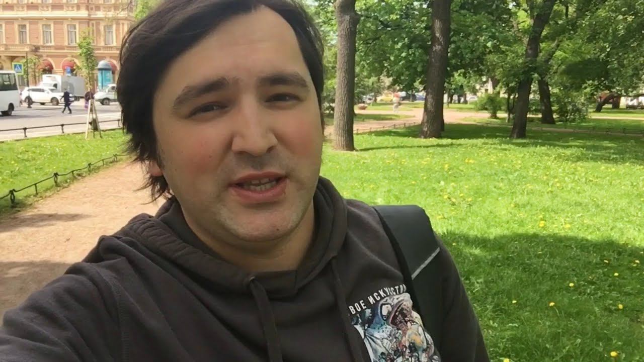 Михаил Ярмольский рассказывает о гастролях Театра в Санкт-Петербурге и приглашает на спектакли