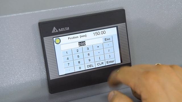 GRAFCUT 52 Бумагорезательные машины