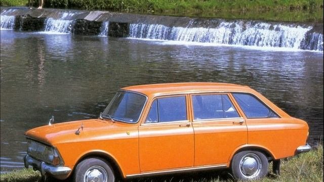 Советский автомобиль ИЖ Комби...