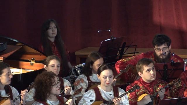«Бременские музыканты» добрались до Сальска: музыкальный спектакль показал оркестр русских народных