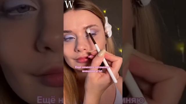 Просто волшебство!?Делаем новогодний макияж в голубых оттенках? #новыйгод #макияж #makeup #shorts