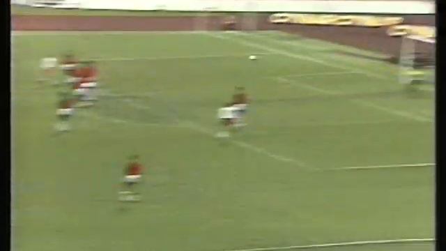 Gorgon Freekick 1974 World Cup