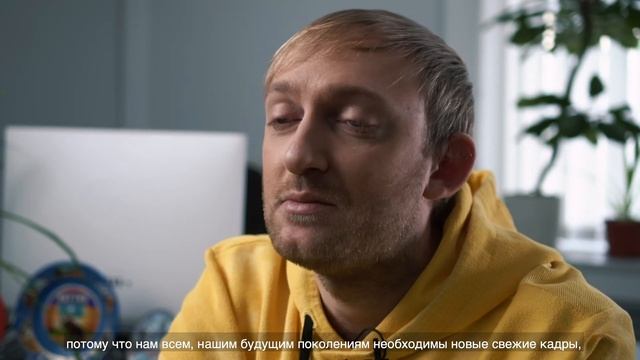 Учитель будущего Студенты: Антон Каравайцев