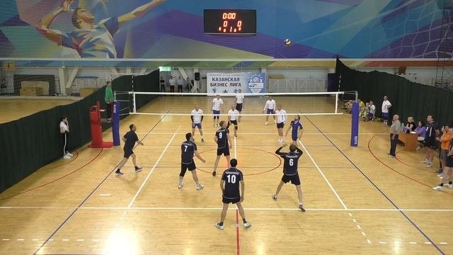 КАЗАНСКАЯ ВОЛЕЙБОЛЬНАЯ БИЗНЕС ЛИГА. 4 ТУР. КАЗАНЬОРГСИНТЕЗ - ТУЛПАР ИНТЕРЬЕР ГРУПП. 2 СЕТ.