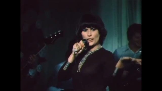 ОЛЬГА ЛЕВИЦКАЯ. Озорная. Песня из фильма УХОДЯ - УХОДИ.