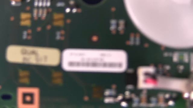 EEVblog #185 - Fluke 87V Multimeter GSM Fix!