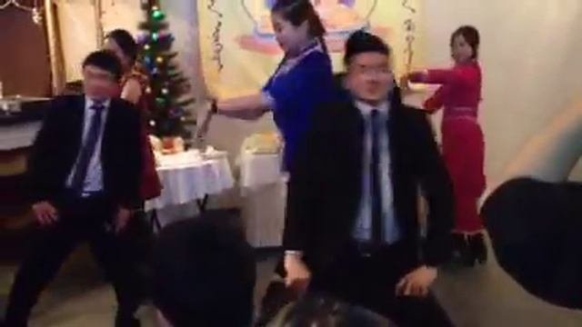 Mongolian-style Dance in Xinjiang